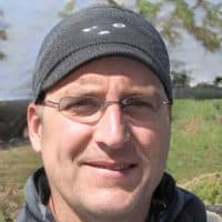 How to level depressions caused by heavy traffic and dog urine 2 Alex Kuritz